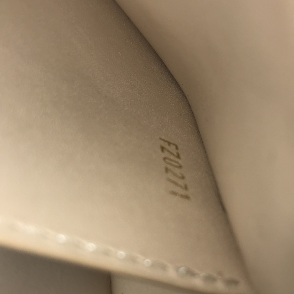 RARE ๐ TRUNKS POCHETTE ๐ CROSSBODY LOUIS VUITTON - Picture 14 of 16